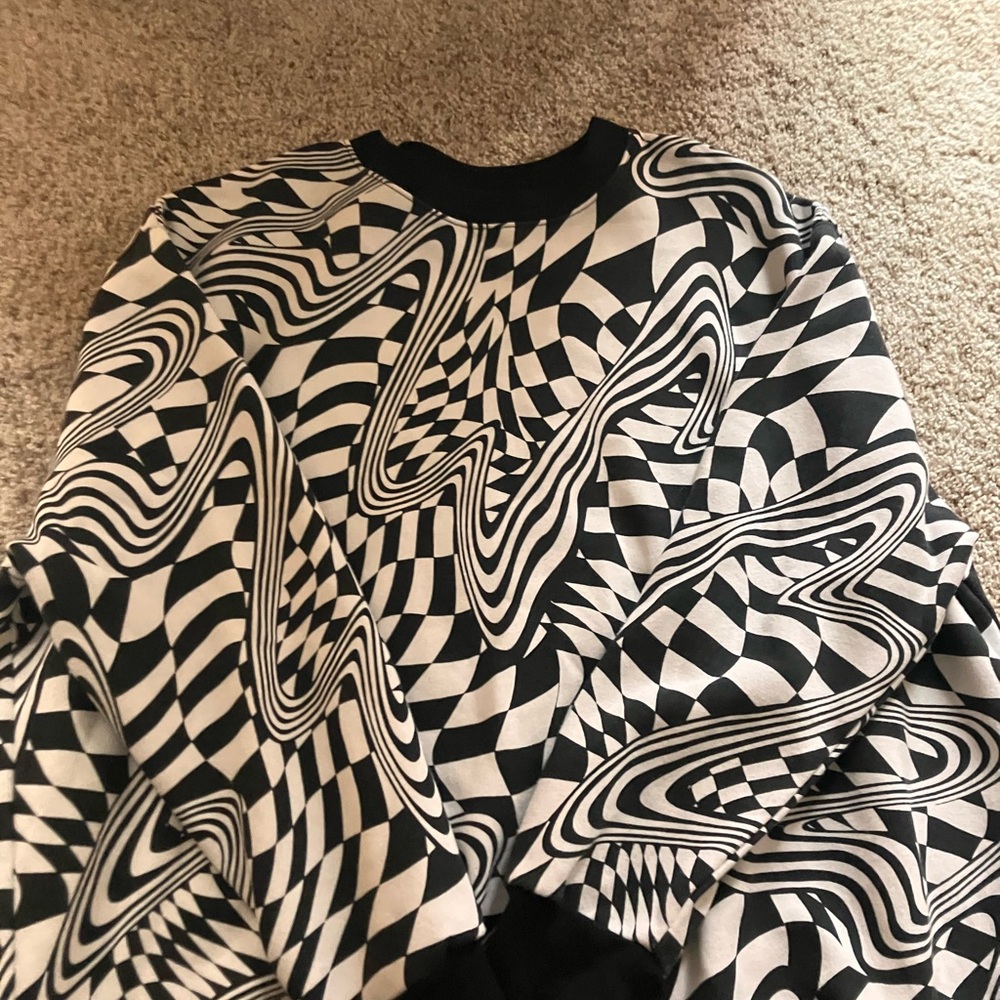 Wild Fable Black and White Patterned Crewneck Sweater